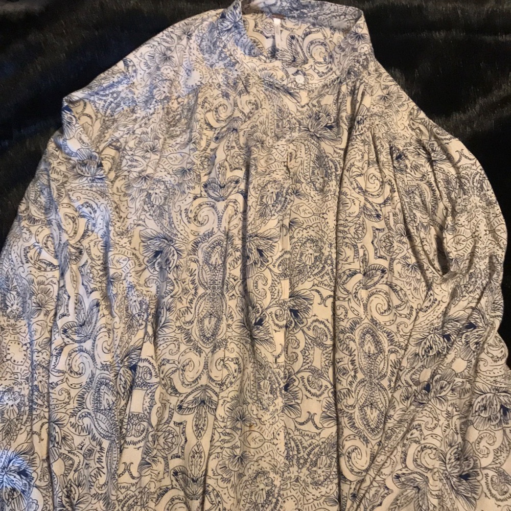 Free people navy floral blouse